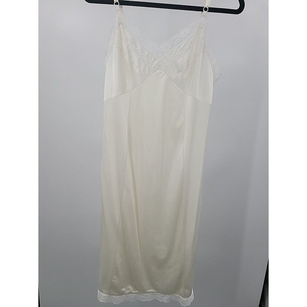 Vintage Sears Cream Nightgown Sz 36